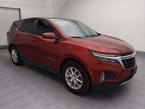 Used 2023 Chevrolet Equinox LT image 11