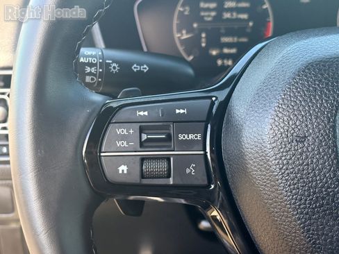 Certified 2025 Honda Civic Sport image 21