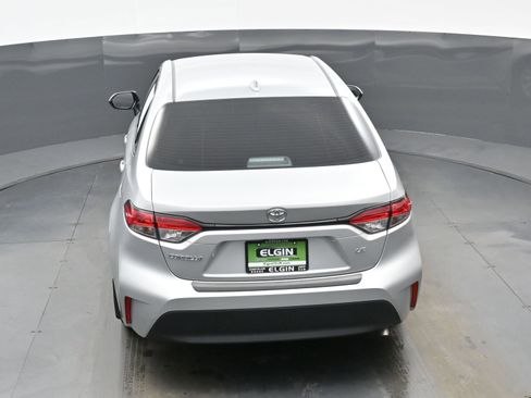 Used 2025 Toyota Corolla LE w/ LE Premium Package image 35