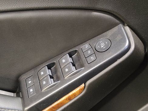 Used 2019 Chevrolet Tahoe Premier RWD image 27