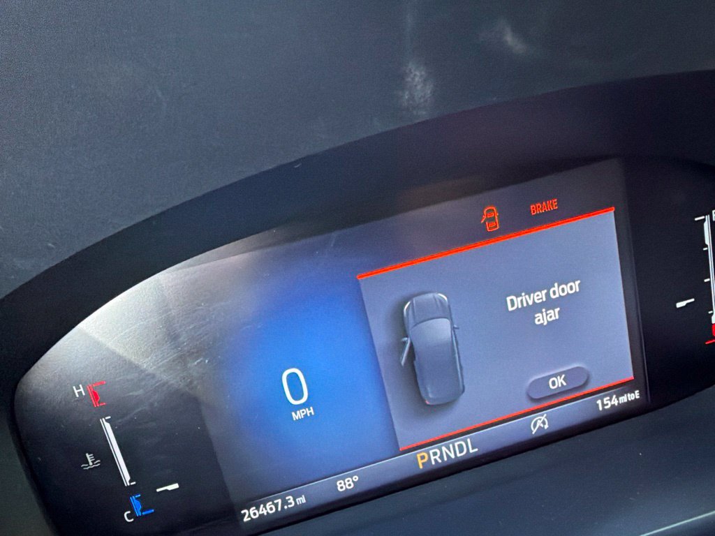 Used 2025 Ford Escape Active FWD image 2