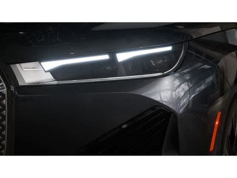 Used 2025 BMW iX xDrive50 image 6