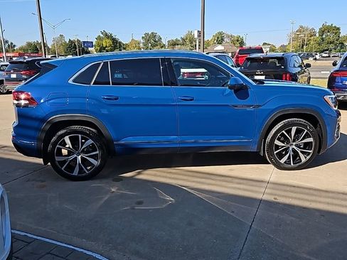 New 2026 Volkswagen Atlas Cross Sport SEL Premium R-Line AWD/4WD image 4