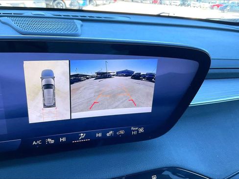 Certified 2025 Buick Enclave Preferred image 25