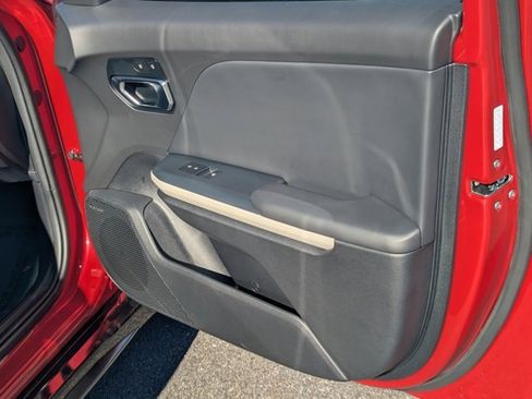 Used 2025 Kia K4 GT-Line w/ GT-Line Premium Package image 13