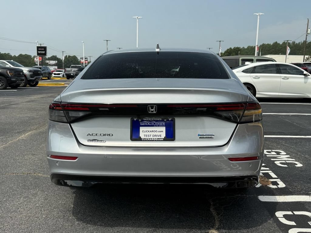 Used 2025 Honda Accord Touring image 15