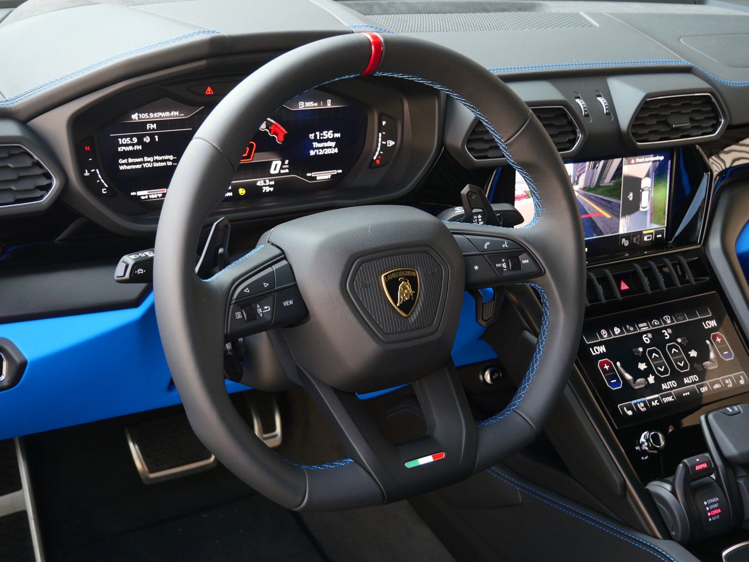 Used 2024 Lamborghini Urus S AWD/4WD image 14