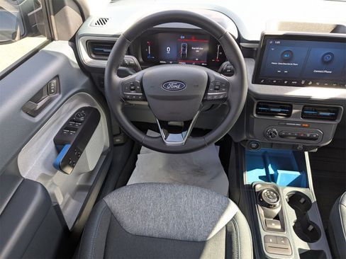 New 2025 Ford Maverick XLT w/ XLT Luxury Package image 17