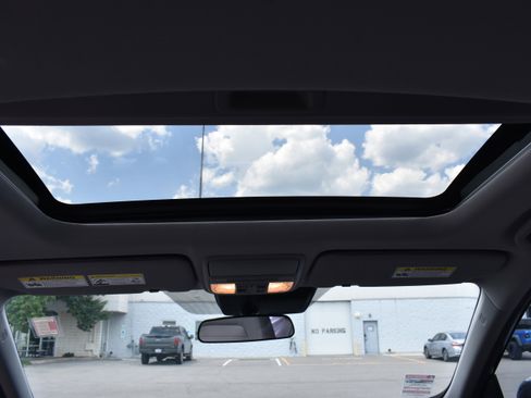 Certified 2022 Honda CR-V EX image 30