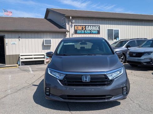 Used 2022 Honda Odyssey EX image 3