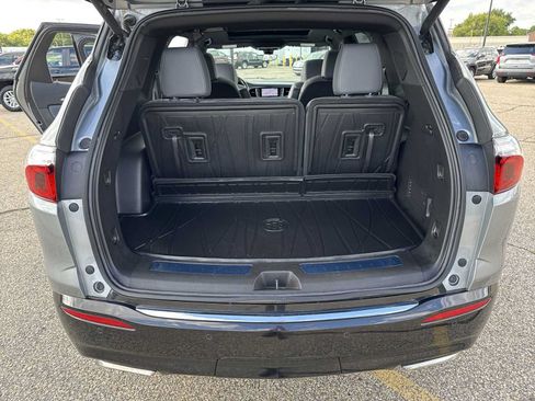 Certified 2023 Buick Enclave Essence w/ Experience Buick Package AWD/4WD image 19