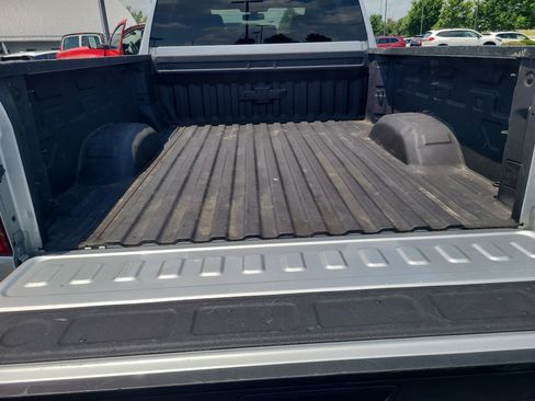 Used 2021 Chevrolet Silverado 2500 Custom w/ Custom Value Package AWD/4WD image 20