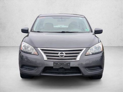 Used 2014 Nissan Sentra SV FWD image 2