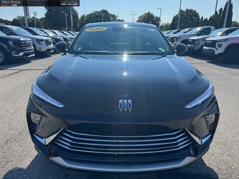 New 2026 Buick Envista Sport Touring w/ Convenience I Package FWD image 10