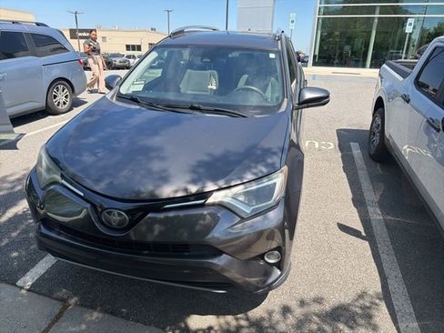 Used 2017 Toyota RAV4 XLE image 2