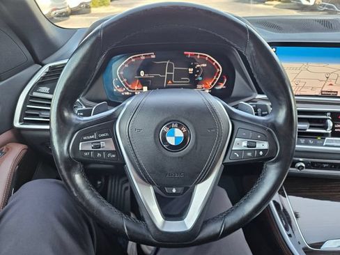 Used 2019 BMW X5 xDrive40i w/ Convenience Package AWD/4WD image 16