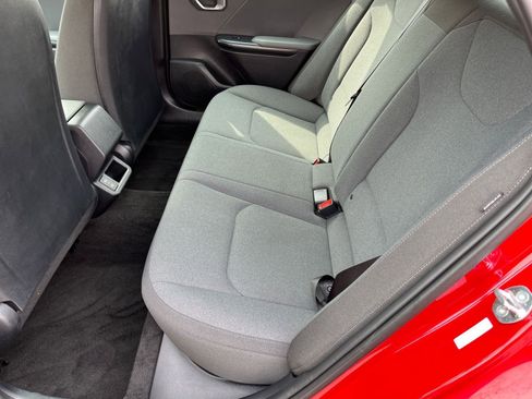 Used 2025 Kia K4 LXS image 23