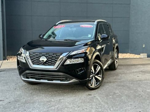Used 2023 Nissan Rogue SL w/ SL Premium Package AWD/4WD image 2