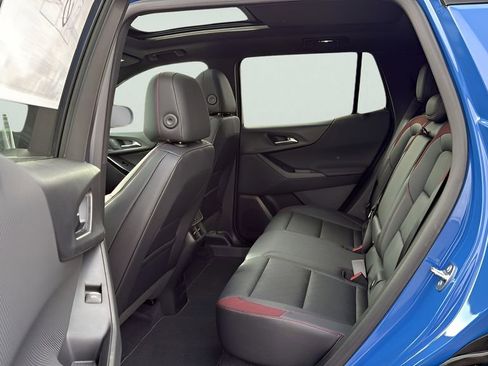 New 2026 Chevrolet Equinox RS w/ Convenience Package III AWD/4WD image 26