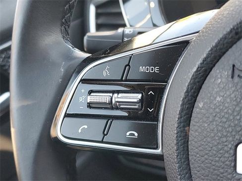 Certified 2023 Kia Seltos EX image 23