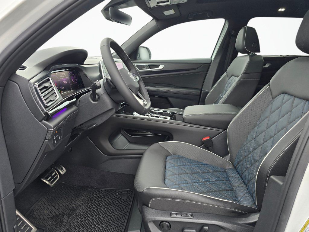 New 2026 Volkswagen Atlas Cross Sport SEL Premium R-Line AWD/4WD image 19