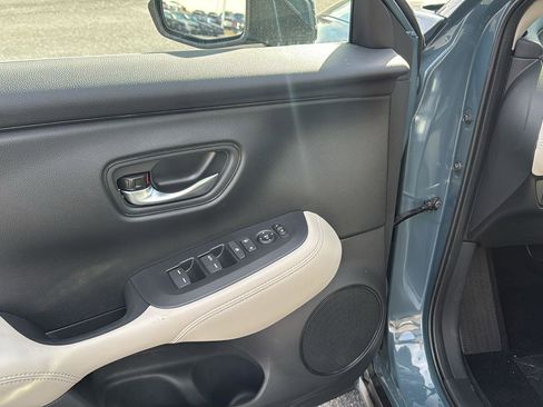 New 2026 Honda HR-V LX image 18