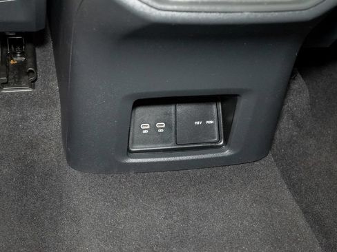Used 2024 Volkswagen Atlas SE FWD image 27