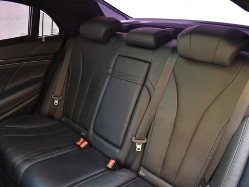 Used 2019 Mercedes-Benz S 450 Sedan image 18