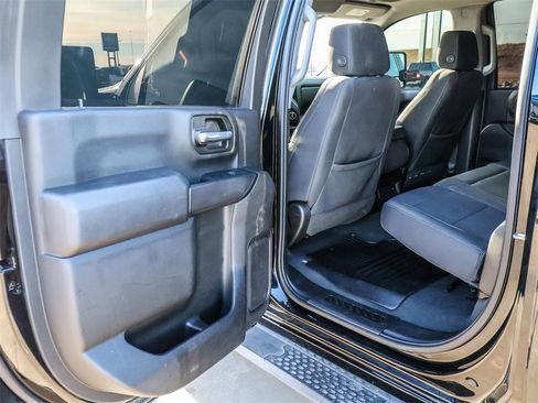 Used 2024 Chevrolet Silverado 2500 Custom w/ Custom Value Package image 24