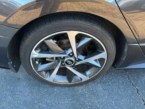 Used 2021 Hyundai Sonata SEL Plus w/ Tech Package image 35