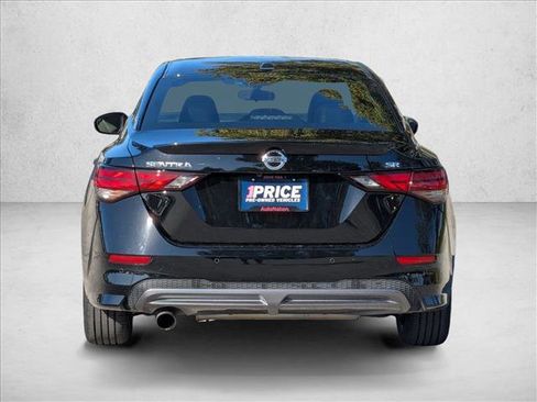Used 2020 Nissan Sentra SR image 7