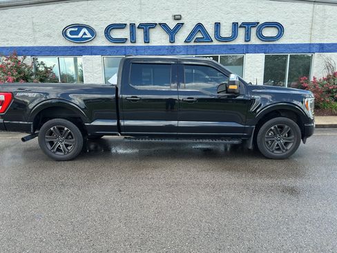 Used 2021 Ford F150 Lariat w/ Equipment Group 502A High AWD/4WD image 3