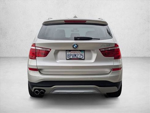 Used 2017 BMW X3 sDrive28i RWD image 7