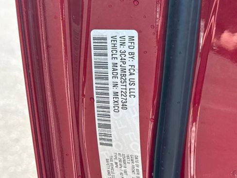 New 2026 Jeep Cherokee Laredo image 32