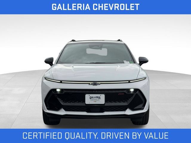 Certified 2024 Chevrolet Equinox EV RS FWD image 3