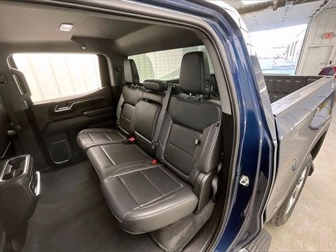 Certified 2023 GMC Sierra 1500 SLT w/ SLT Premium Package image 19