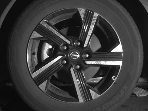 Used 2025 Nissan Sentra SV image 12