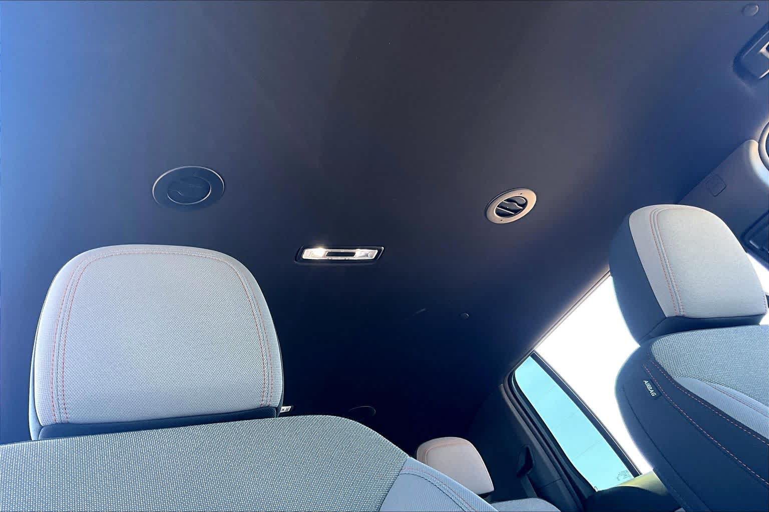 Used 2026 Chevrolet Traverse LT w/ Driver Confidence Package FWD image 14