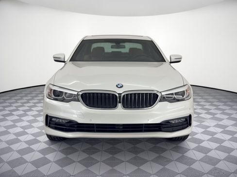 Used 2017 BMW 530i RWD image 6