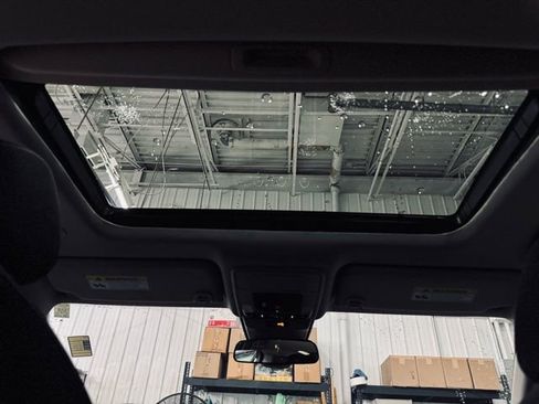 Used 2024 Honda Accord EX image 18