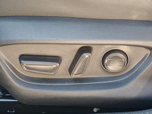 Certified 2025 Toyota Camry SE image 27