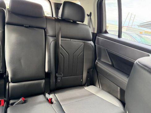 Used 2025 Hyundai Santa Fe SEL image 40