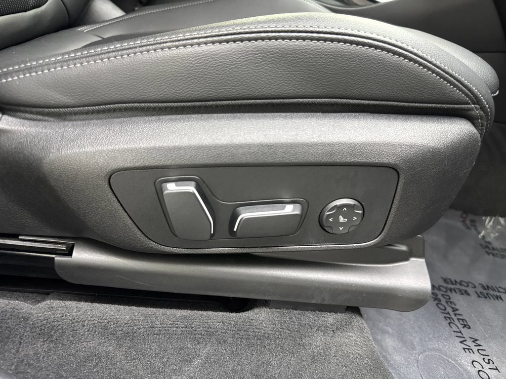 Used 2024 BMW X3 xDrive30i AWD/4WD image 48
