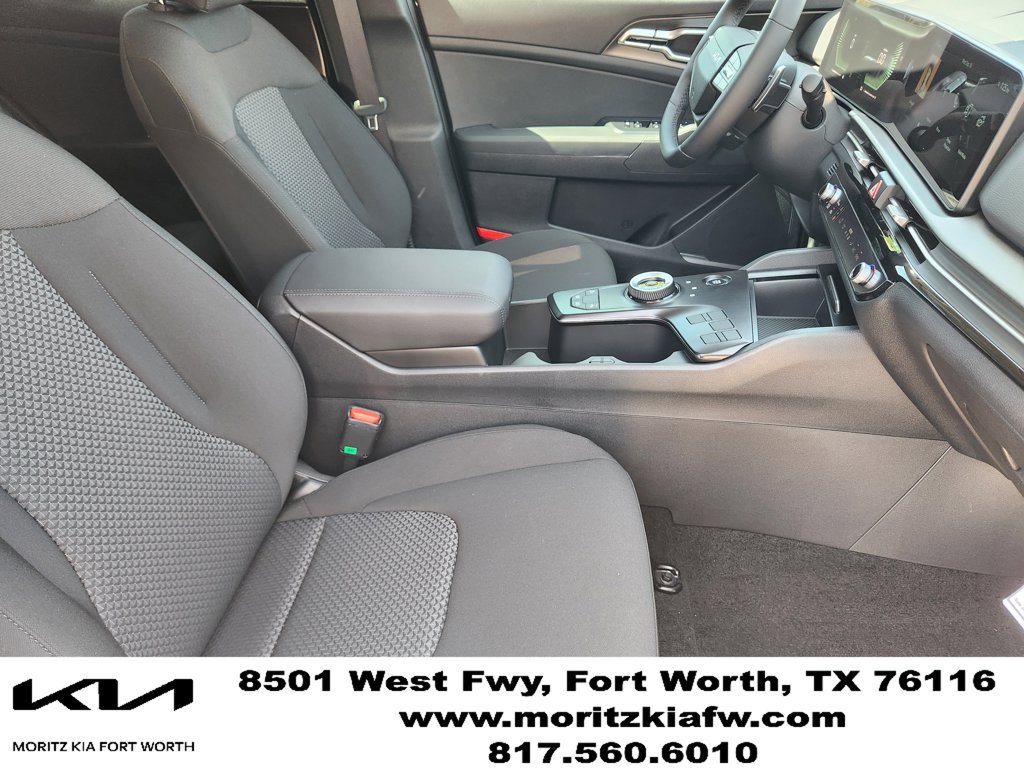New 2027 Kia Sportage LX FWD image 10