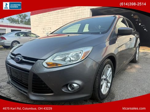 Used 2012 Ford Focus SE FWD image 1