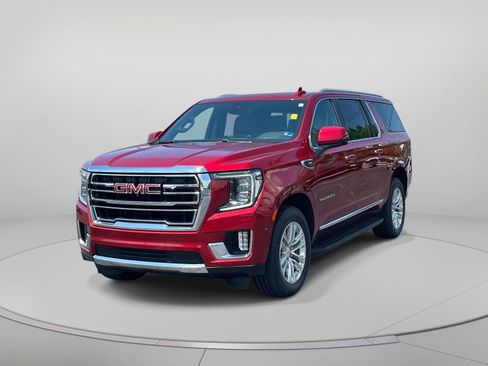 Used 2023 GMC Yukon XL SLT w/ SLT Premium Package AWD/4WD image 8