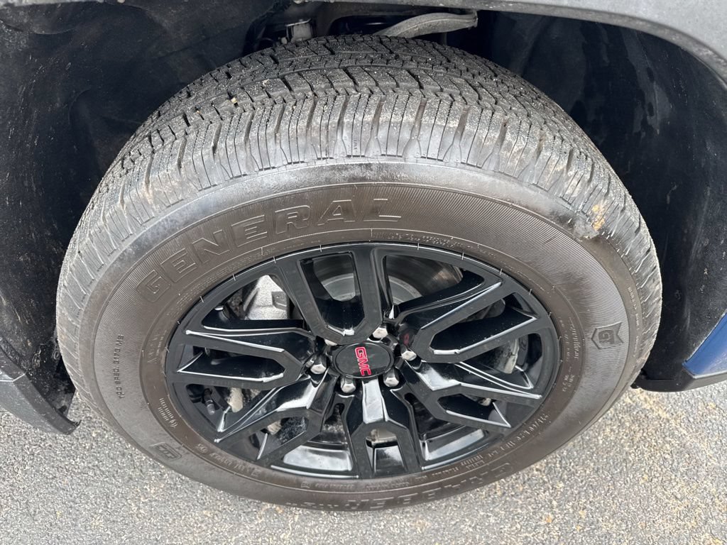 Used 2026 GMC Sierra 1500 Elevation RWD image 38
