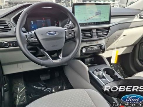 New 2025 Ford Escape Active w/ Tech Pack #1 image 3