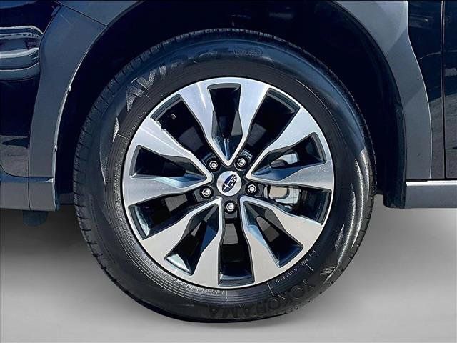 Used 2025 Subaru Outback Touring AWD/4WD image 10