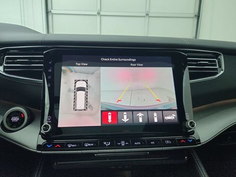 New 2026 Jeep Grand Wagoneer Limited AWD/4WD image 25